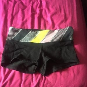 Lululemon shorts 8 NWOT